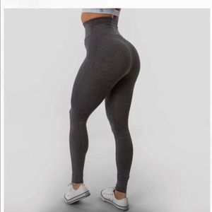 Buff bunny goddess leggings. Black